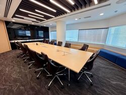 Gateway West (D7), Office #587569421